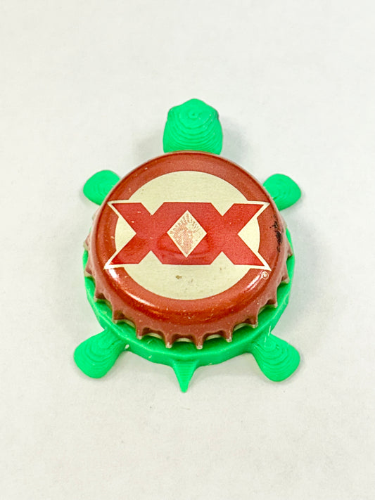 Dos Equis (Red Border) - Bottle Cap Magnet Turtle