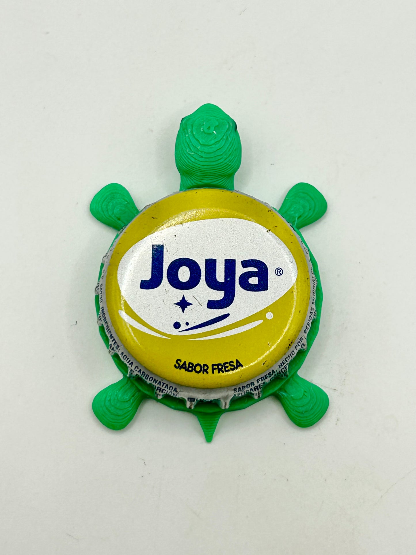 Joya - Bottle Cap Magnet Turtle