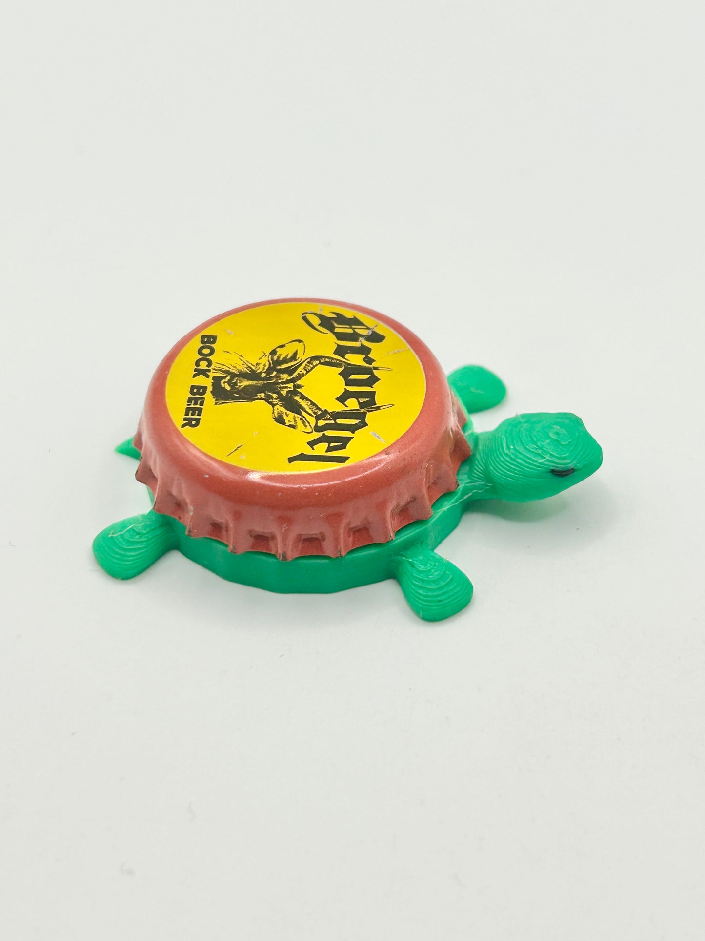 Broegel Bock Beer - Bottle Cap Magnet Turtle