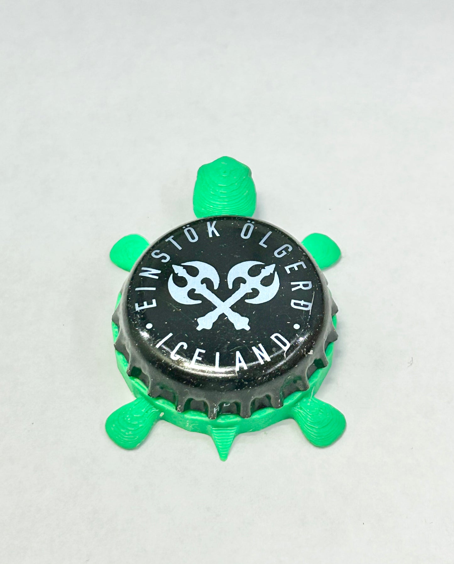 Einstok Olgerd (Iceland) - Bottle Cap Magnet Turtle