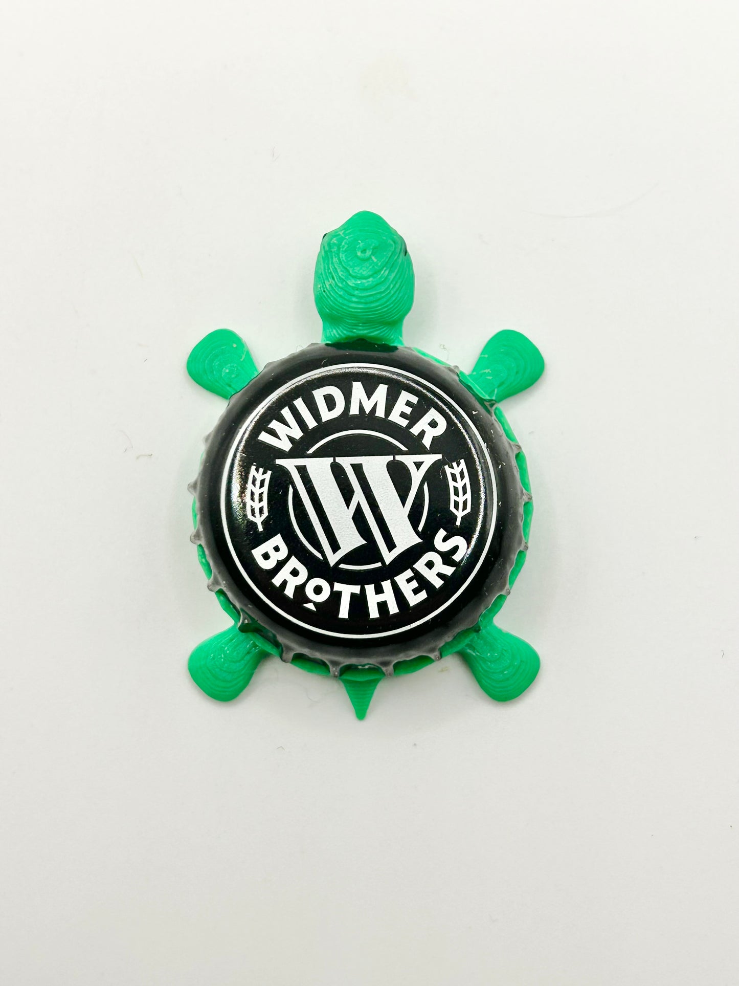 Widmer Brothers Brewing (Vintage Black & White) - Bottle Cap Magnet Turtle