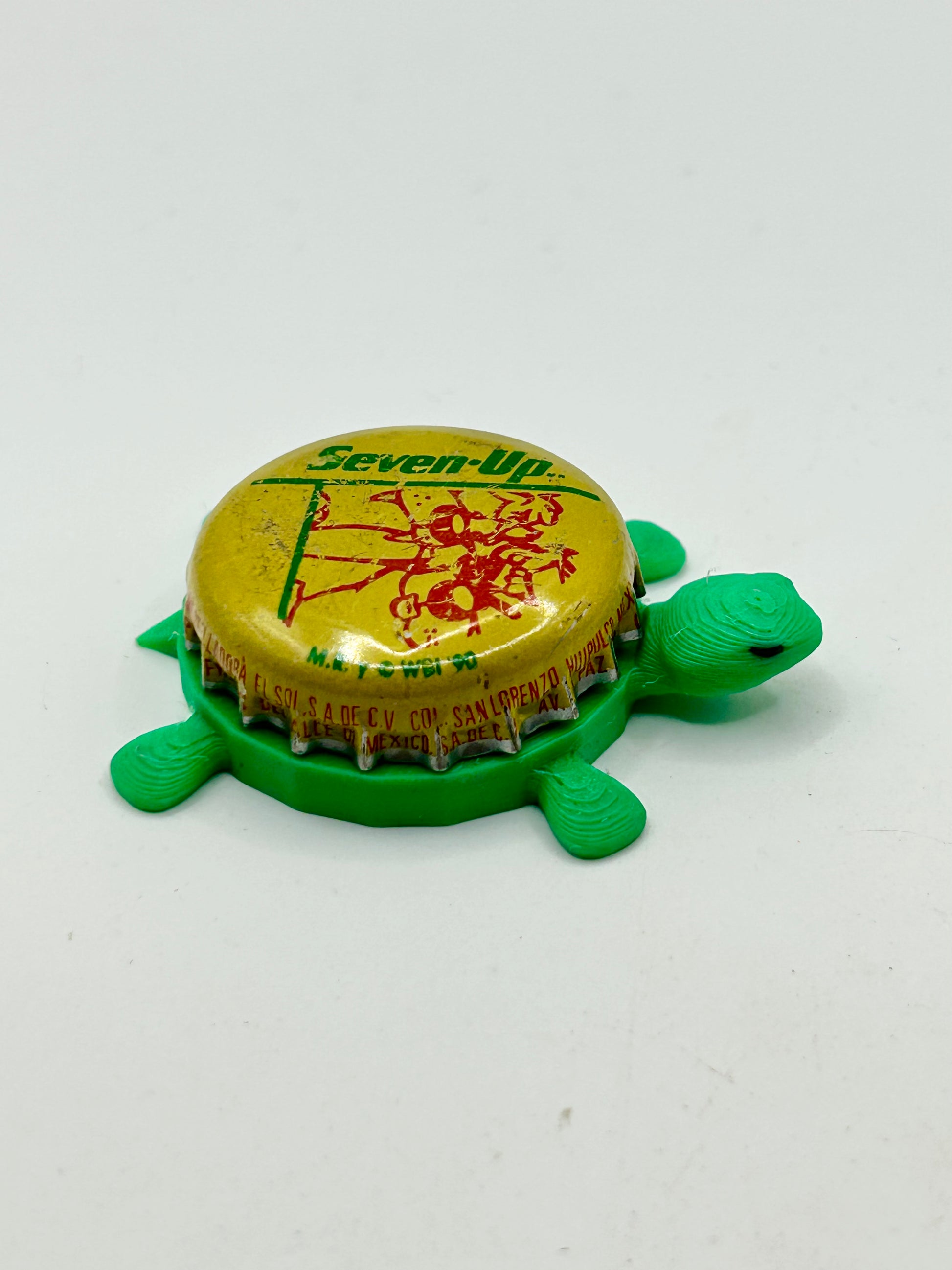 7 Up Soda Taz (Vintage) - Bottle Cap Magnet Turtle Shell Shocked Art