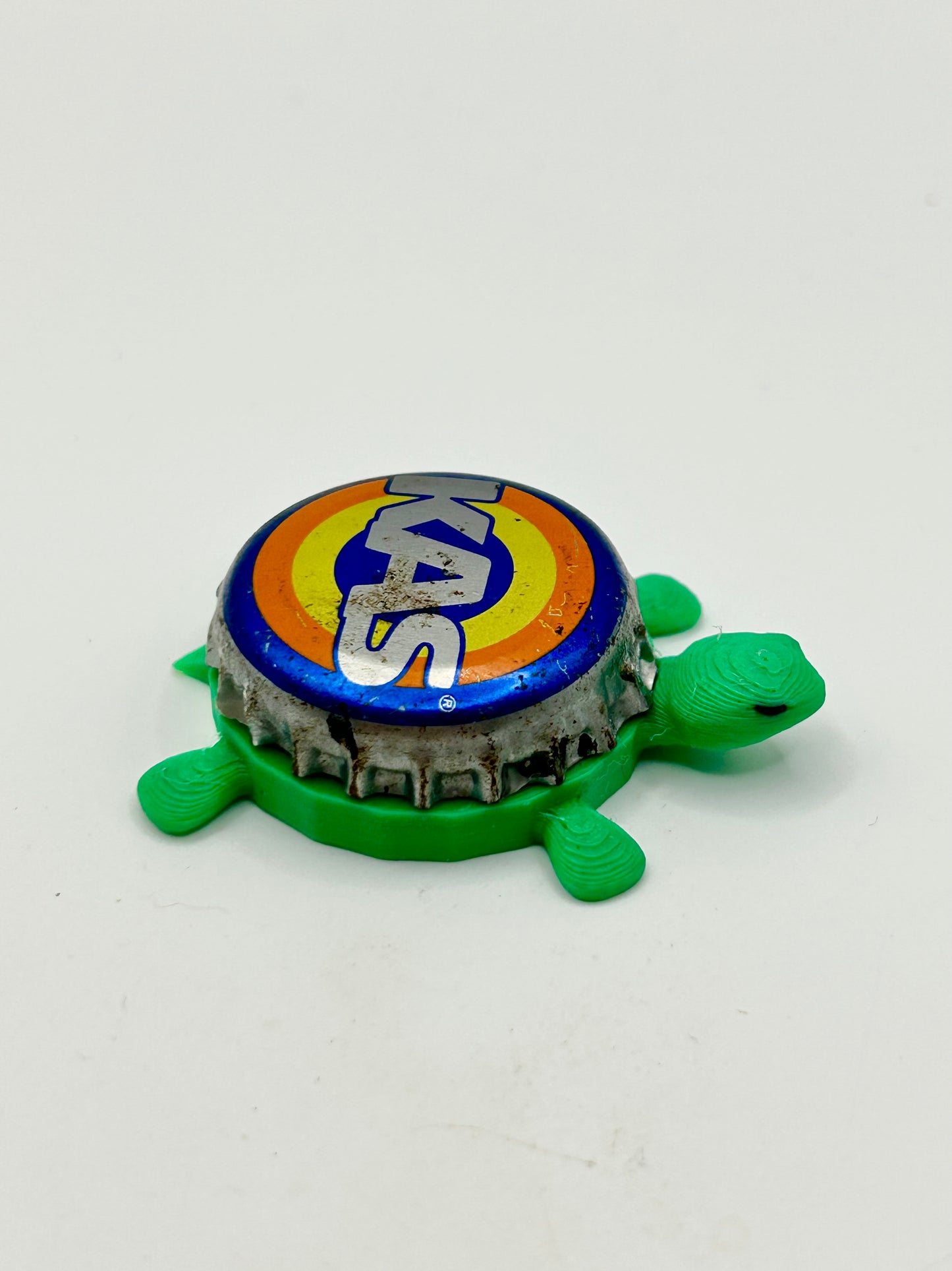 KAS Soda - Bottle Cap Magnet Turtle