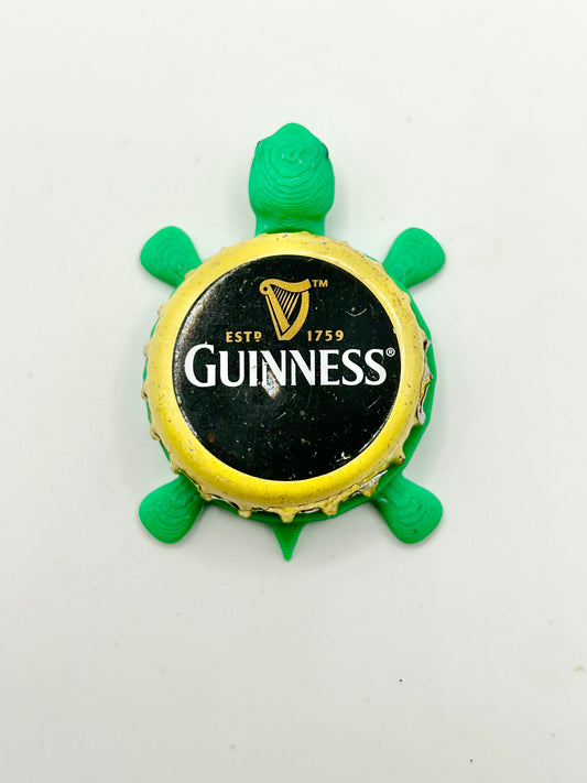 Guinness (Gold Trim) - Bottle Cap Magnet Turtle