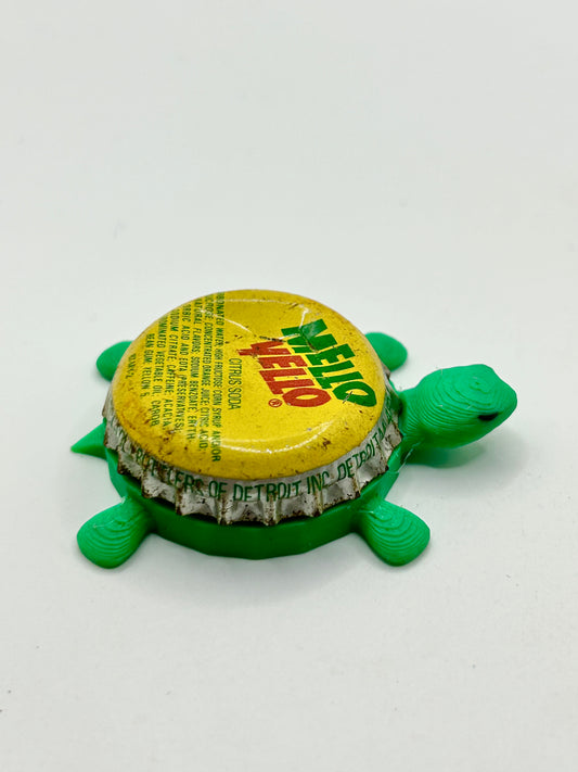 Mello Yello Citrus Soda - Bottle Cap Magnet Turtle