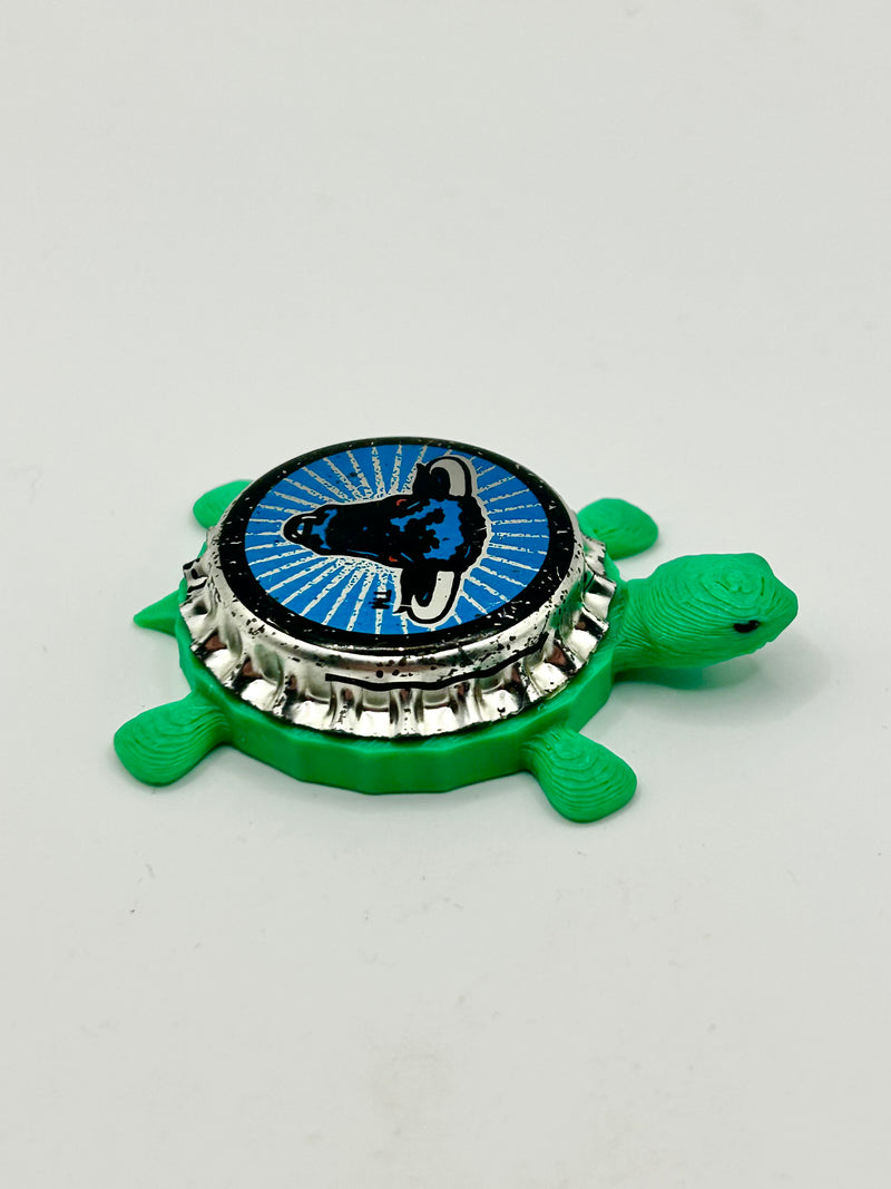B-40 Bull Max Malt Liquor - Bottle Cap Magnet Turtle Shell Shocked Art