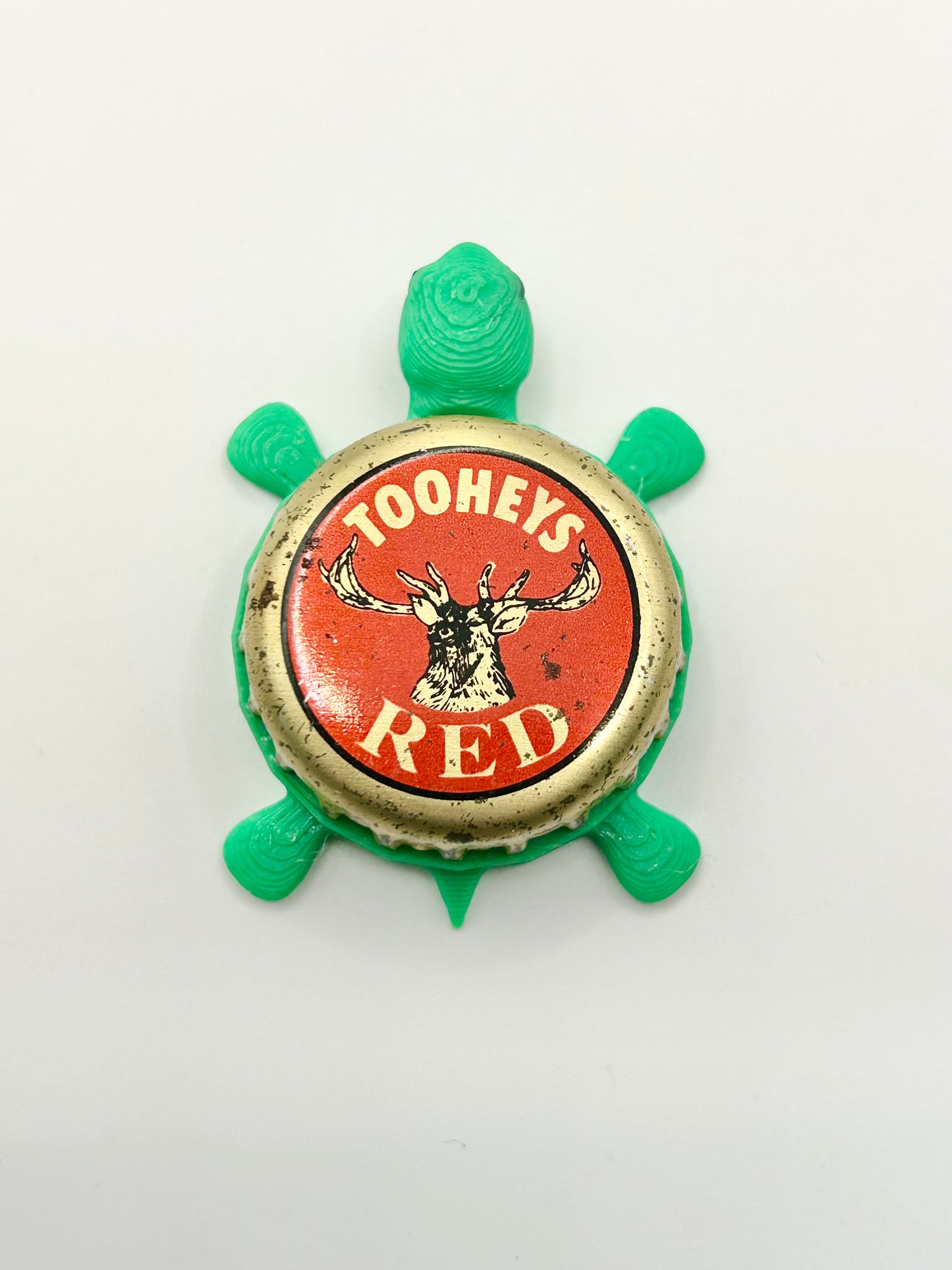 Tooheys Red - Bottle Cap Magnet Turtle