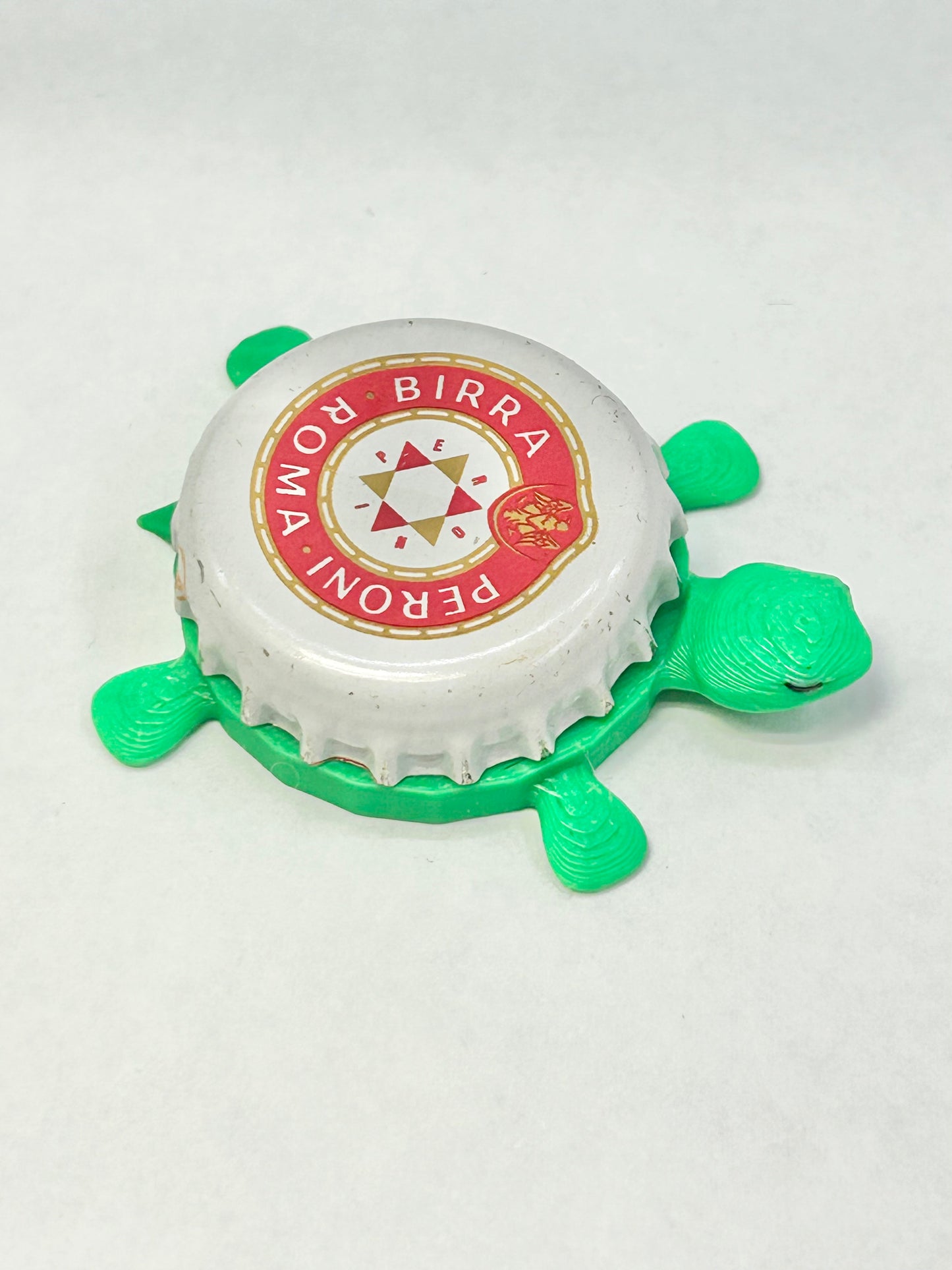 Peroni Roma Birra - Bottle Cap Magnet Turtle