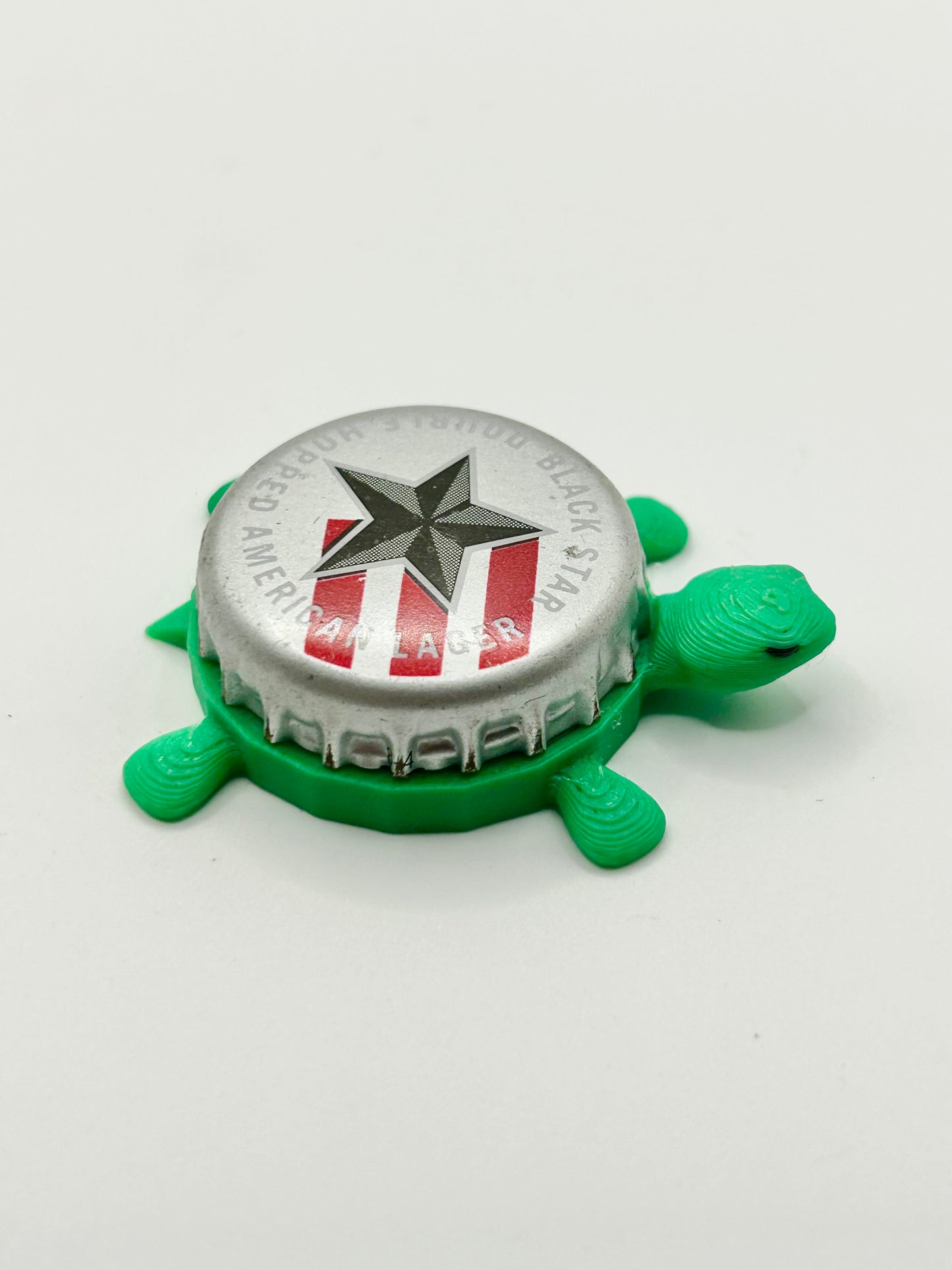 Black Star Lager - Bottle Cap Magnet Turtle