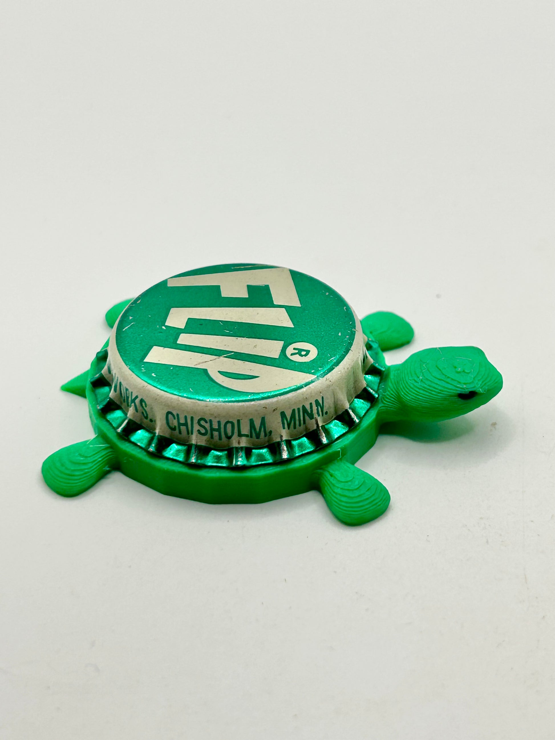 Flip Soda (Vintage) - Bottle Cap Magnet Turtle Shell Shocked Art