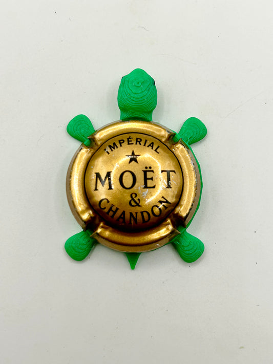 Moet & Chandon - Bottle Cap Magnet Turtle