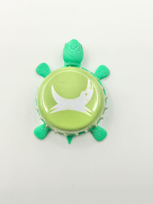 Brew Dog (Green) - Bottle Cap Magnet Turtle