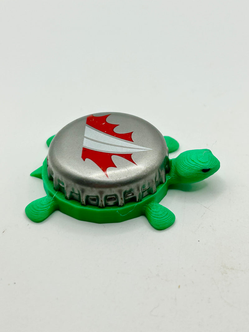 Labatt Blue (Fin) - Bottle Cap Magnet Turtle Shell Shocked Art