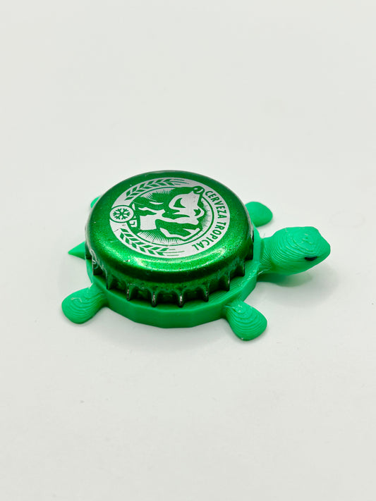 Cerveza Tropical - Bottle Cap Magnet Turtle