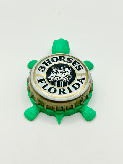 3 Horses Florida - Bottle Cap Magnet Turtle Shell Shocked Art