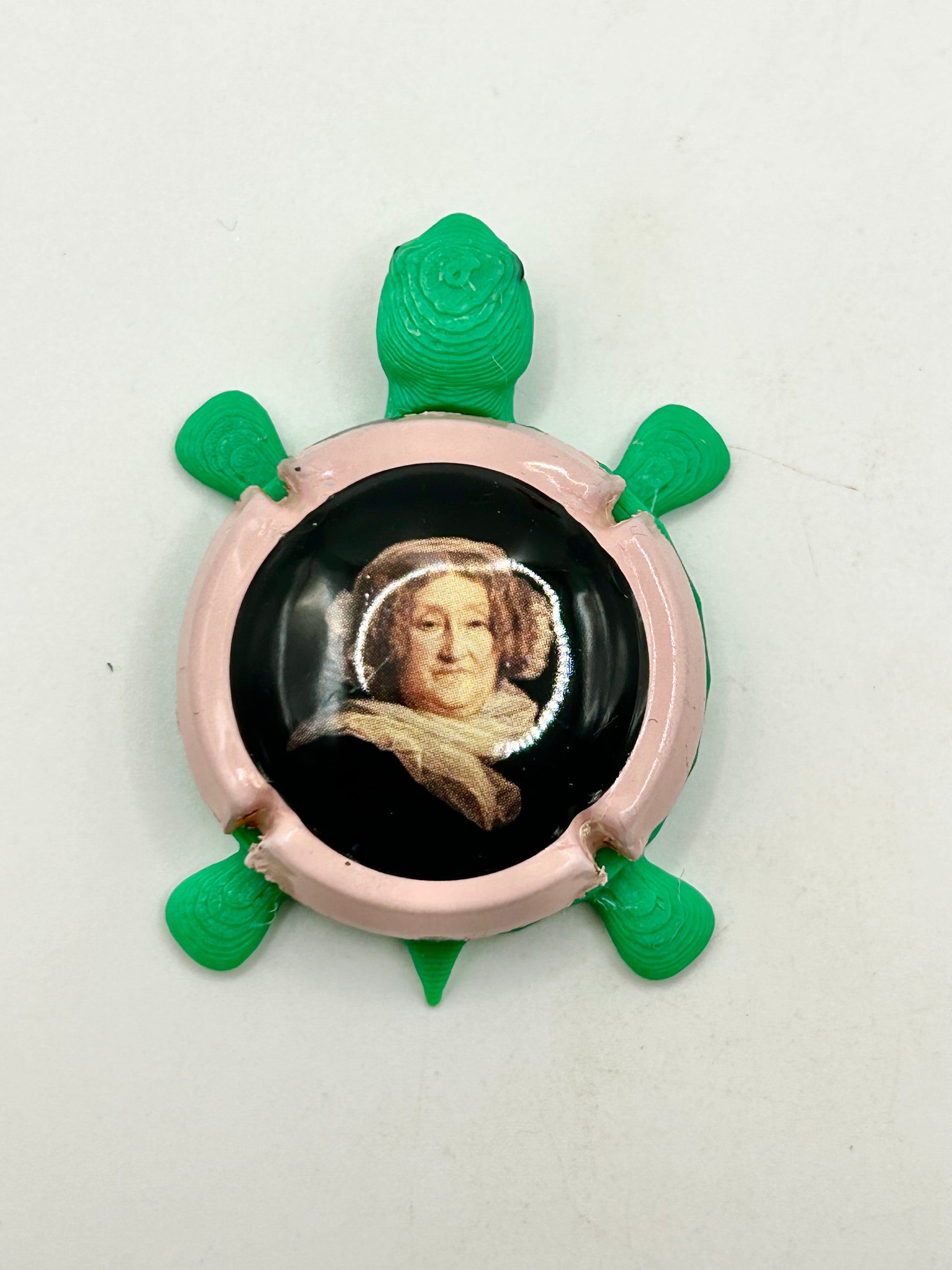 Veuve Clicquot Champagne (Pink) - Bottle Cap Magnet Turtle Shell Shocked Art