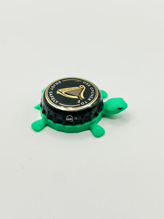 Guinness (Black and Gold) - Bottle Cap Magnet Turtle