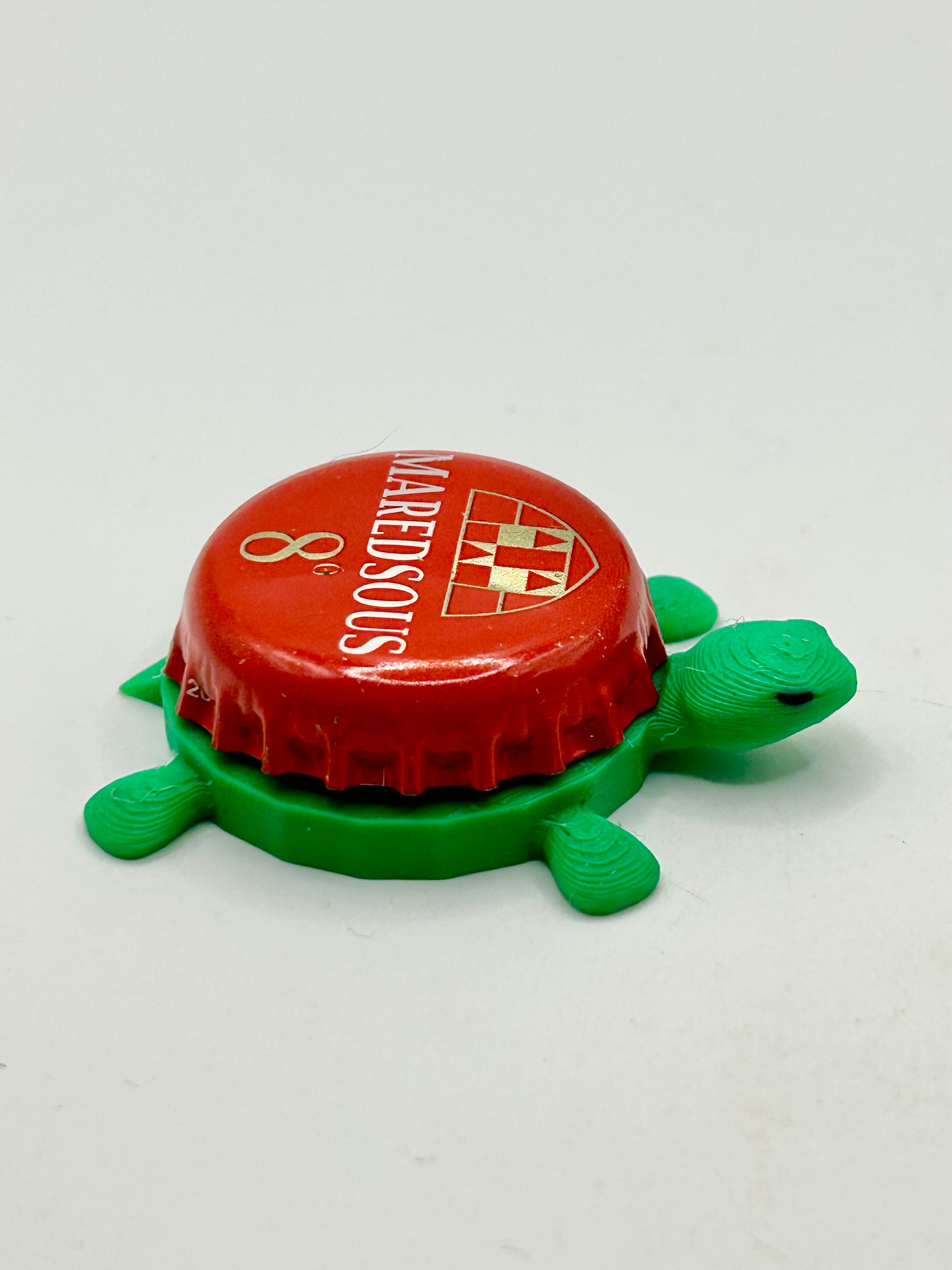Maredsous 8 Beer (Red) - Bottle Cap Magnet Turtle Shell Shocked Art