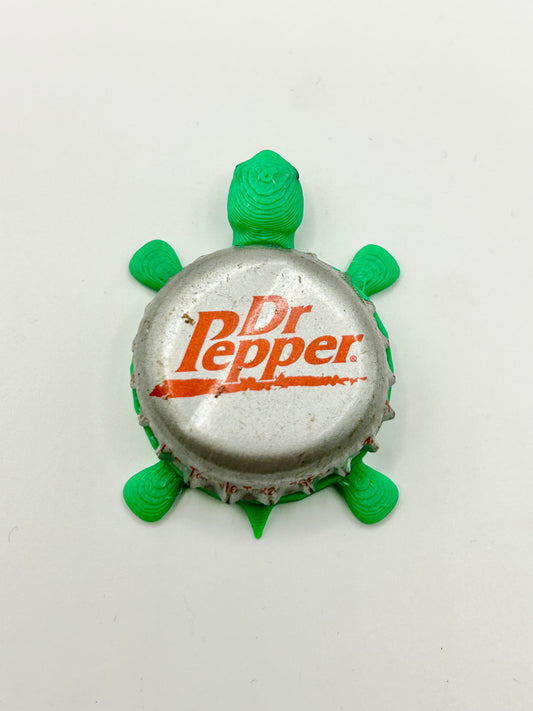 Dr Pepper Soda - Bottle Cap Magnet Turtle