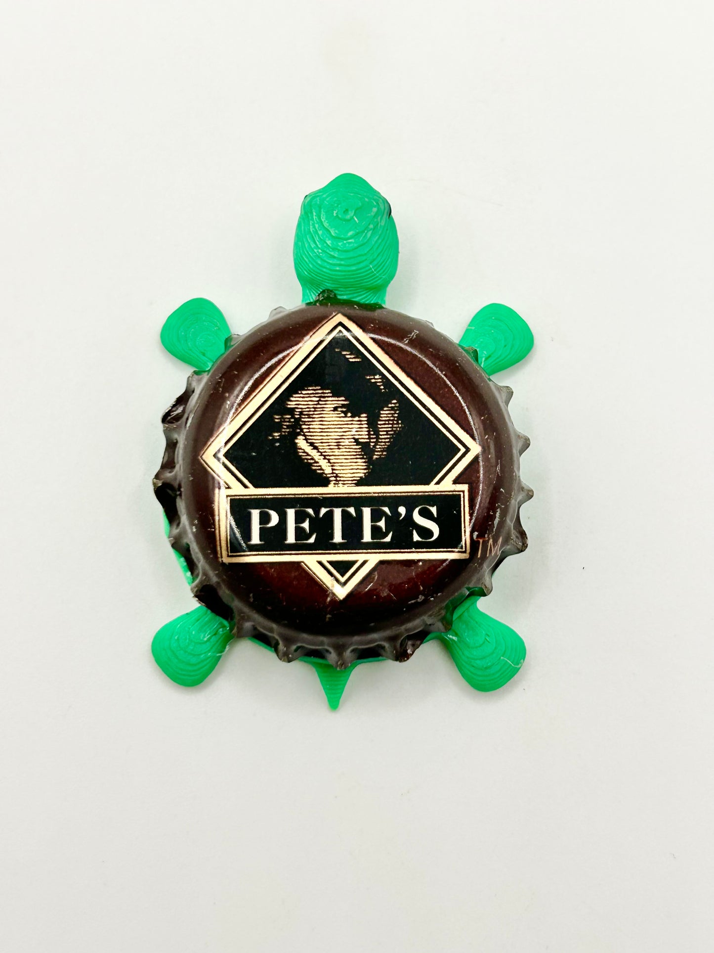 Pete's Brewing Co (Vintage) - Bottle Cap Magnet Turtle