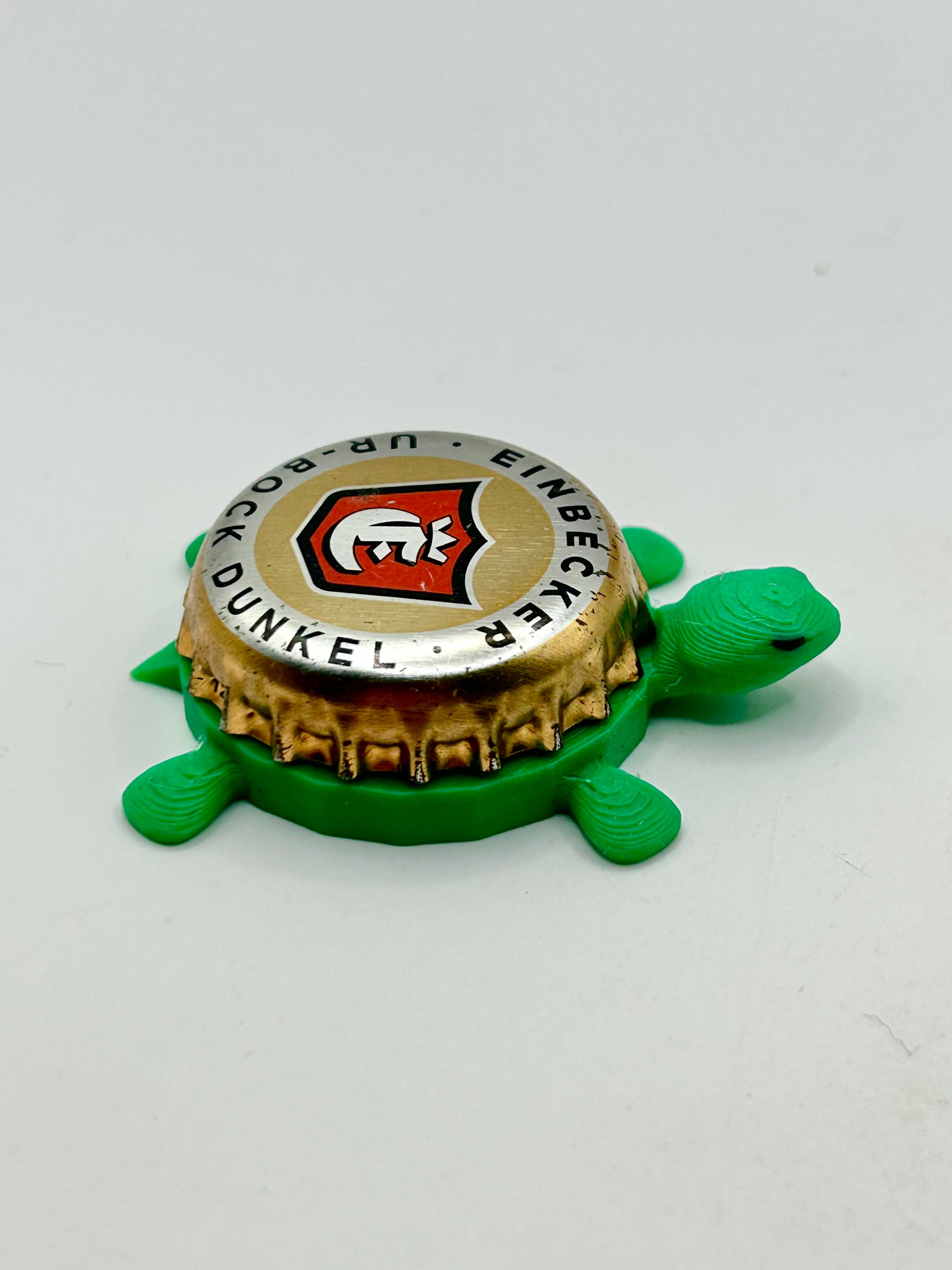 Einbecker German Beer (Ur-Bock Dunkel) - Bottle Cap Magnet Turtle Shell Shocked Art