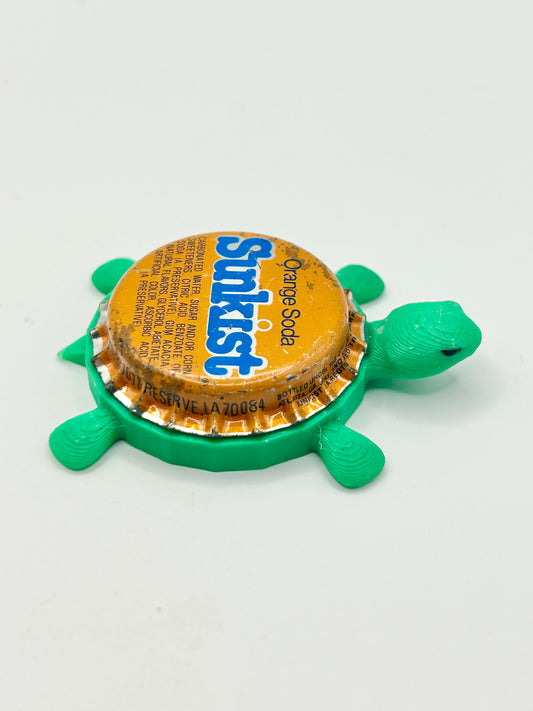 Sunkist Soda (Vintage) - Bottle Cap Magnet Turtle