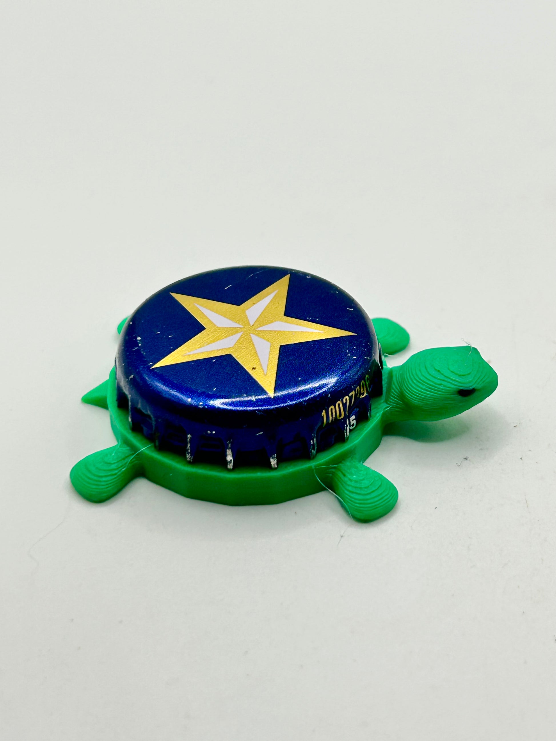 Lone Star Beer (Blue) - Bottle Cap Magnet Turtle Shell Shocked Art