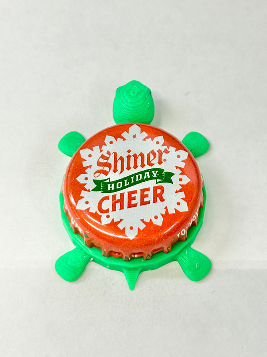 Shiner Holiday Cheer (Red) - Bottle Cap Magnet Turtle