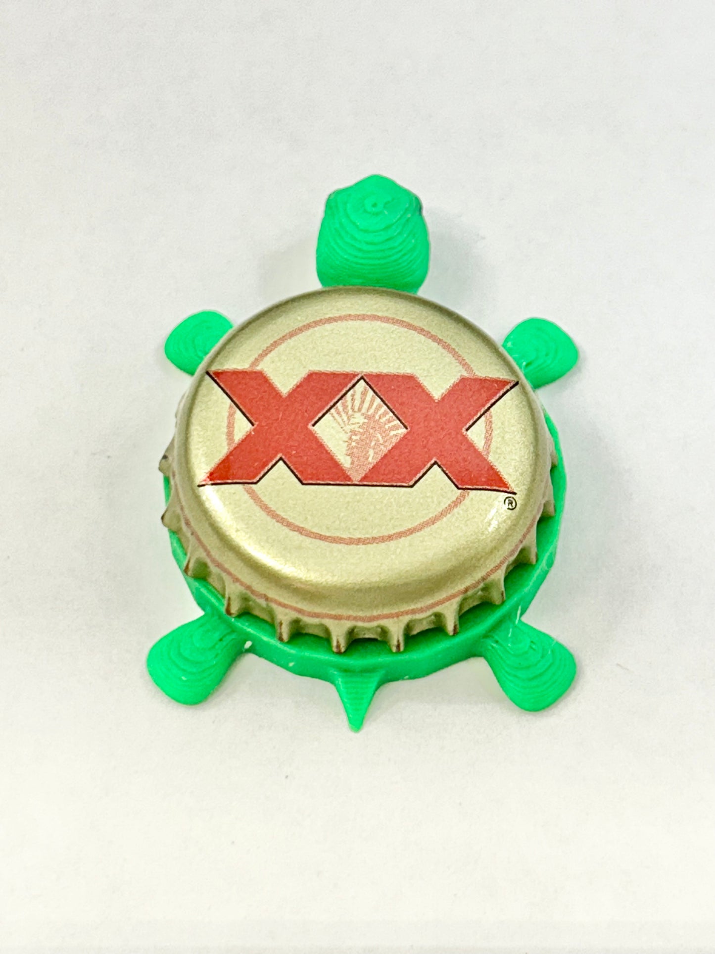 Dos Equis (Gold Border) - Bottle Cap Magnet Turtle