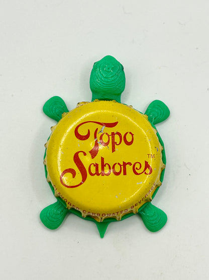 Topo Sabores (Yellow) - Bottle Cap Magnet Turtle Shell Shocked Art