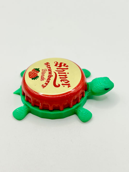 Shiner Strawberry Blonde - Bottle Cap Magnet Turtle