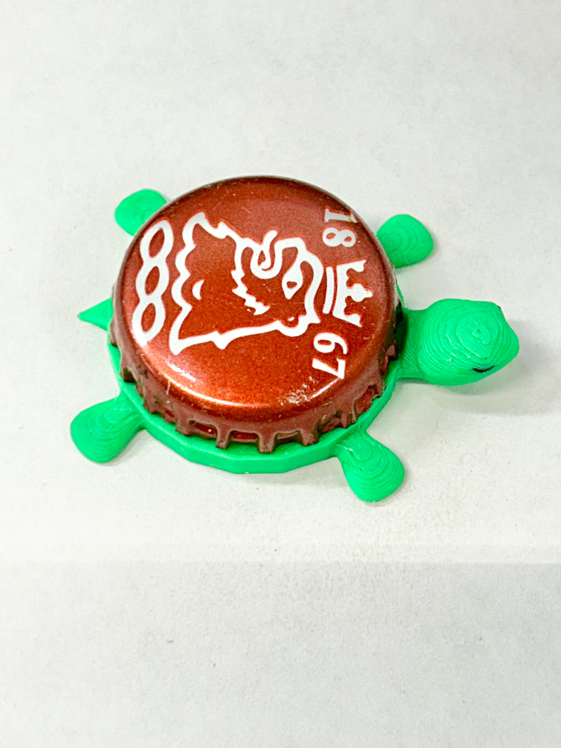 Oland Beer - Bottle Cap Magnet Turtle Shell Shocked Art
