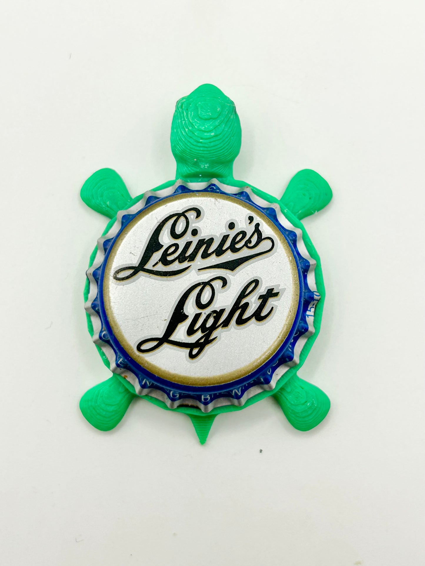 Leinenkugel's Light - Bottle Cap Magnet Turtle