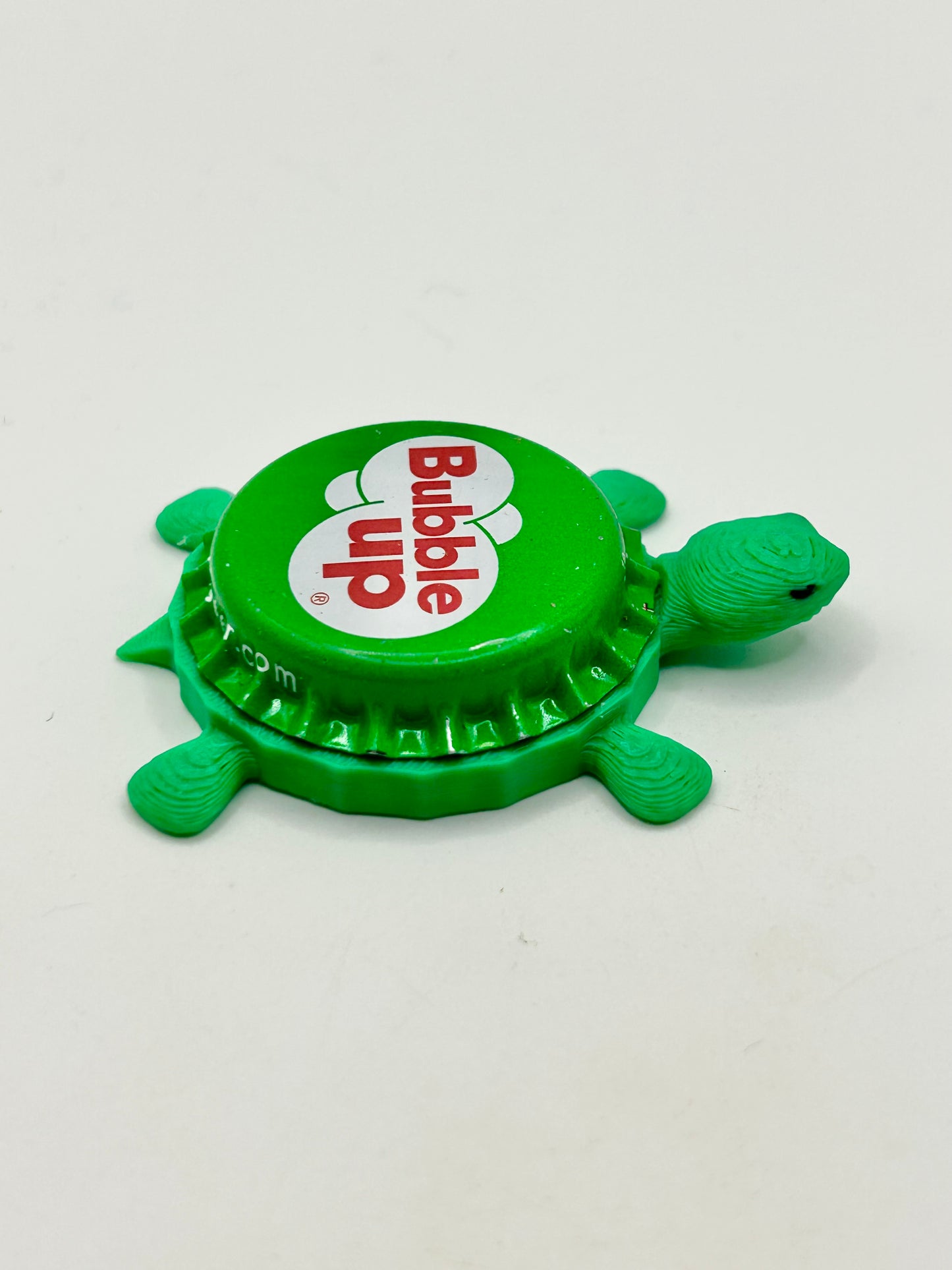 Bubble Up Soda - Bottle Cap Magnet Turtle