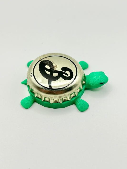 Brooklyn Beer (Black B) - Bottle Cap Magnet Turtle