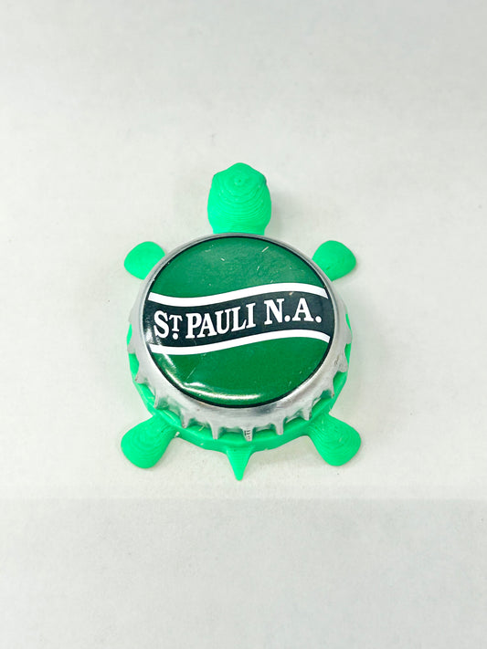 St Pauli Girl N.A. (Non-Alcoholic) - Bottle Cap Magnet Turtle
