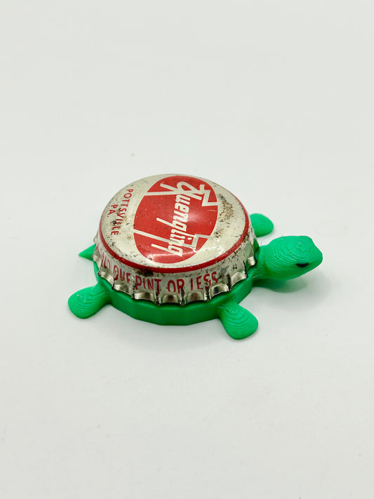 Yuengling Lager (Vintage) - Bottle Cap Magnet Turtle