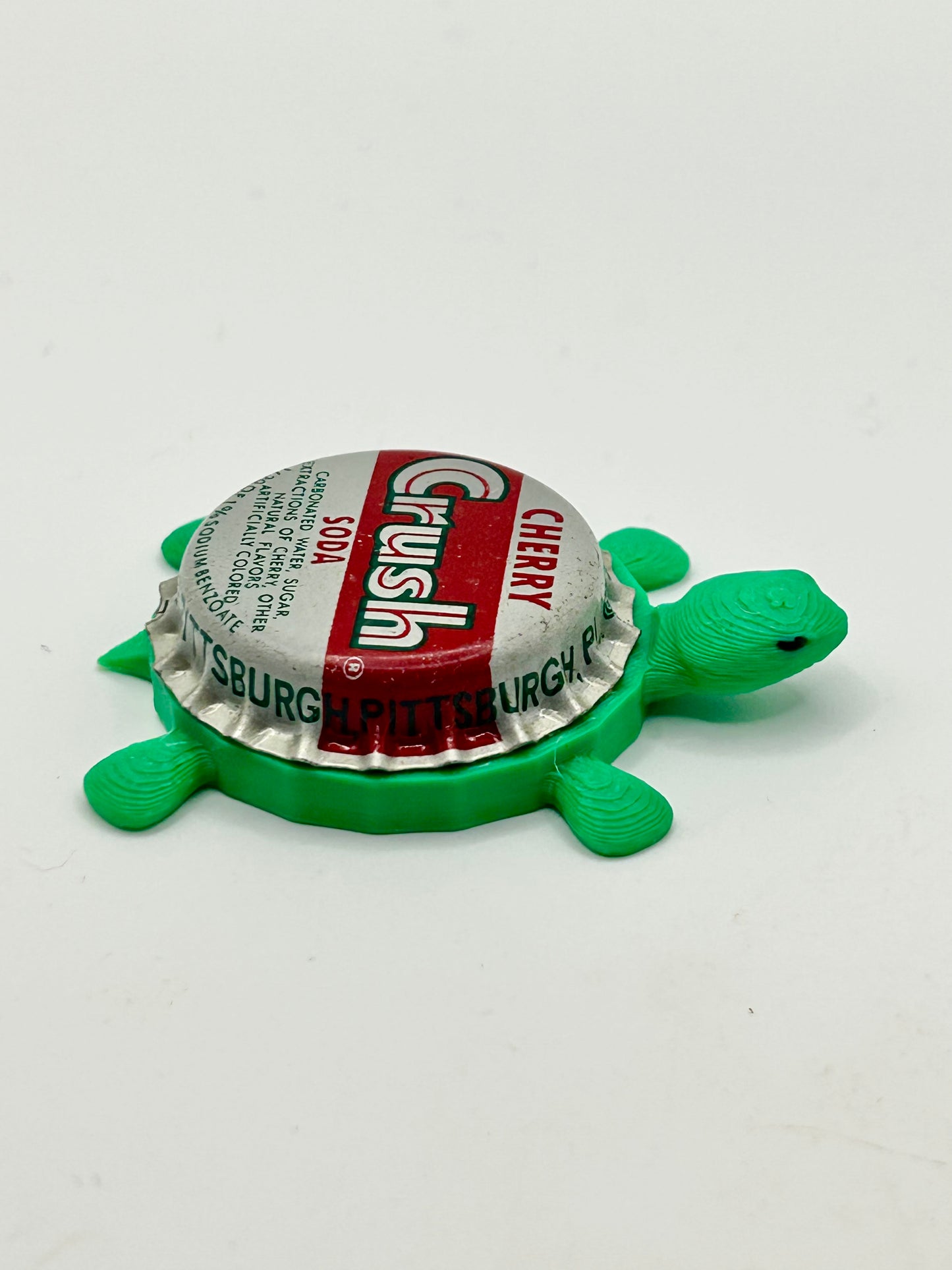 Crush Cherry Soda (Vintage) - Bottle Cap Magnet Turtle
