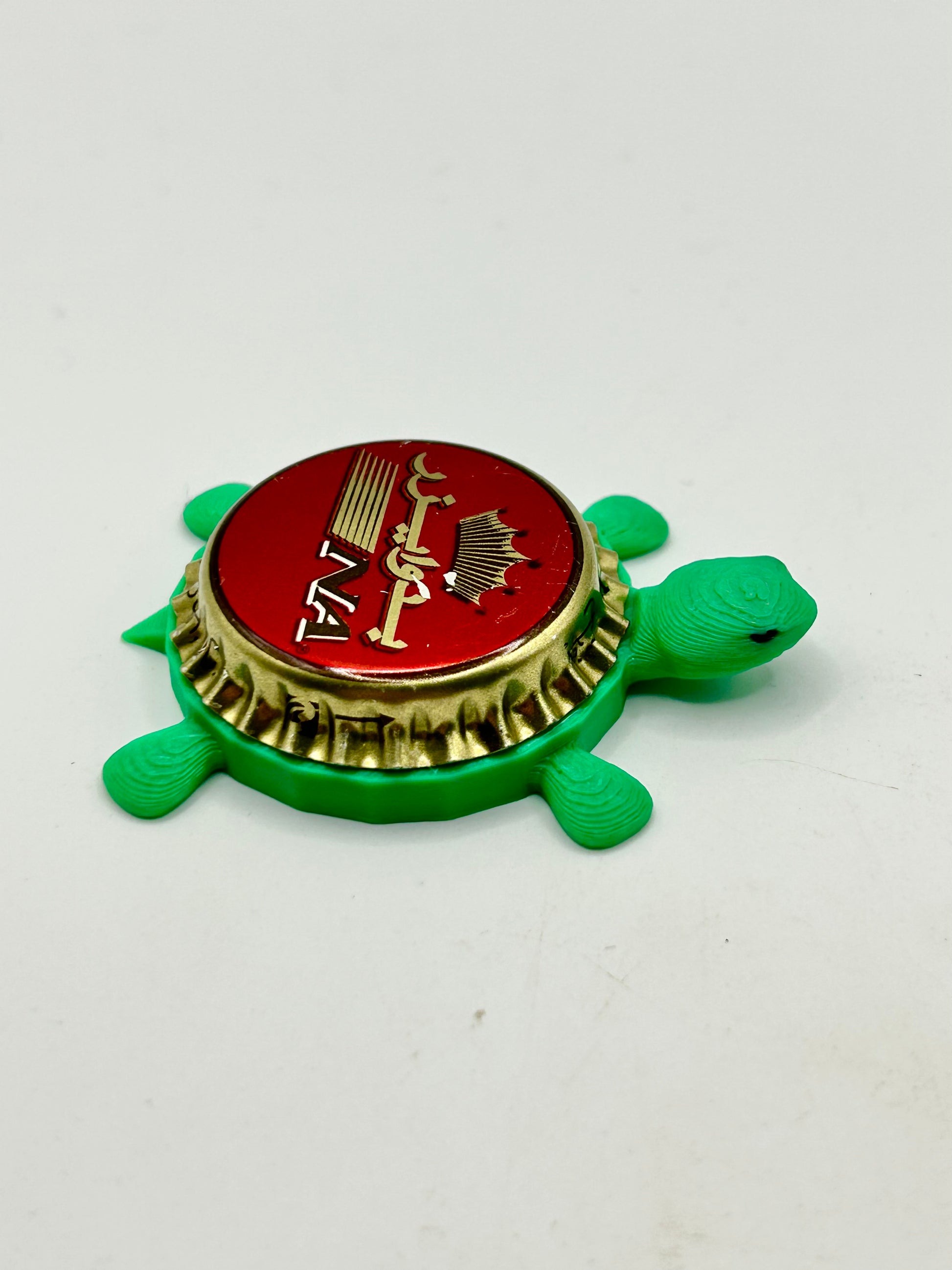 Budweiser (NA) - Bottle Cap Magnet Turtle Shell Shocked Art