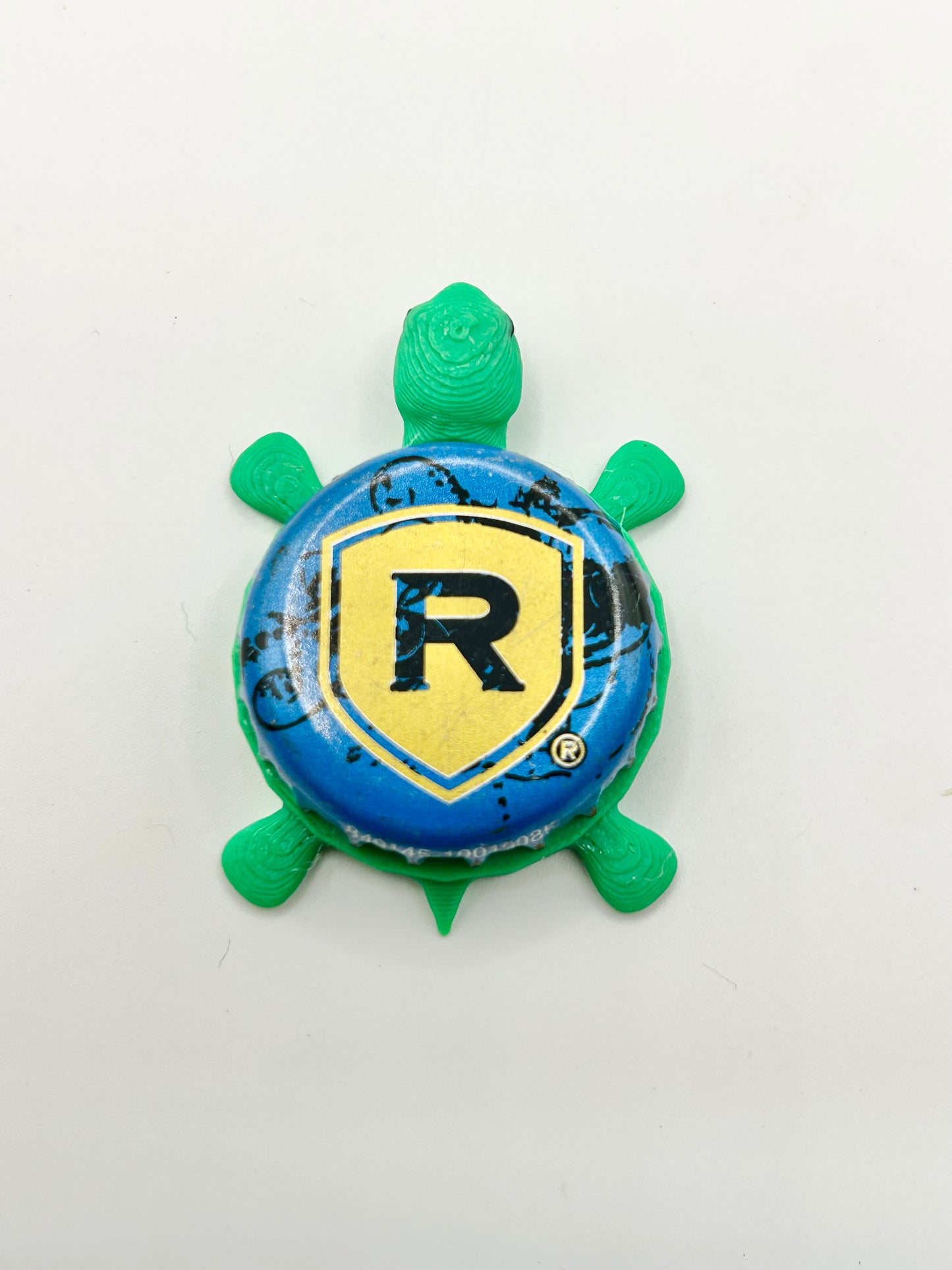 Redd’s Hard Cider (Blue) - Bottle Cap Magnet Turtle