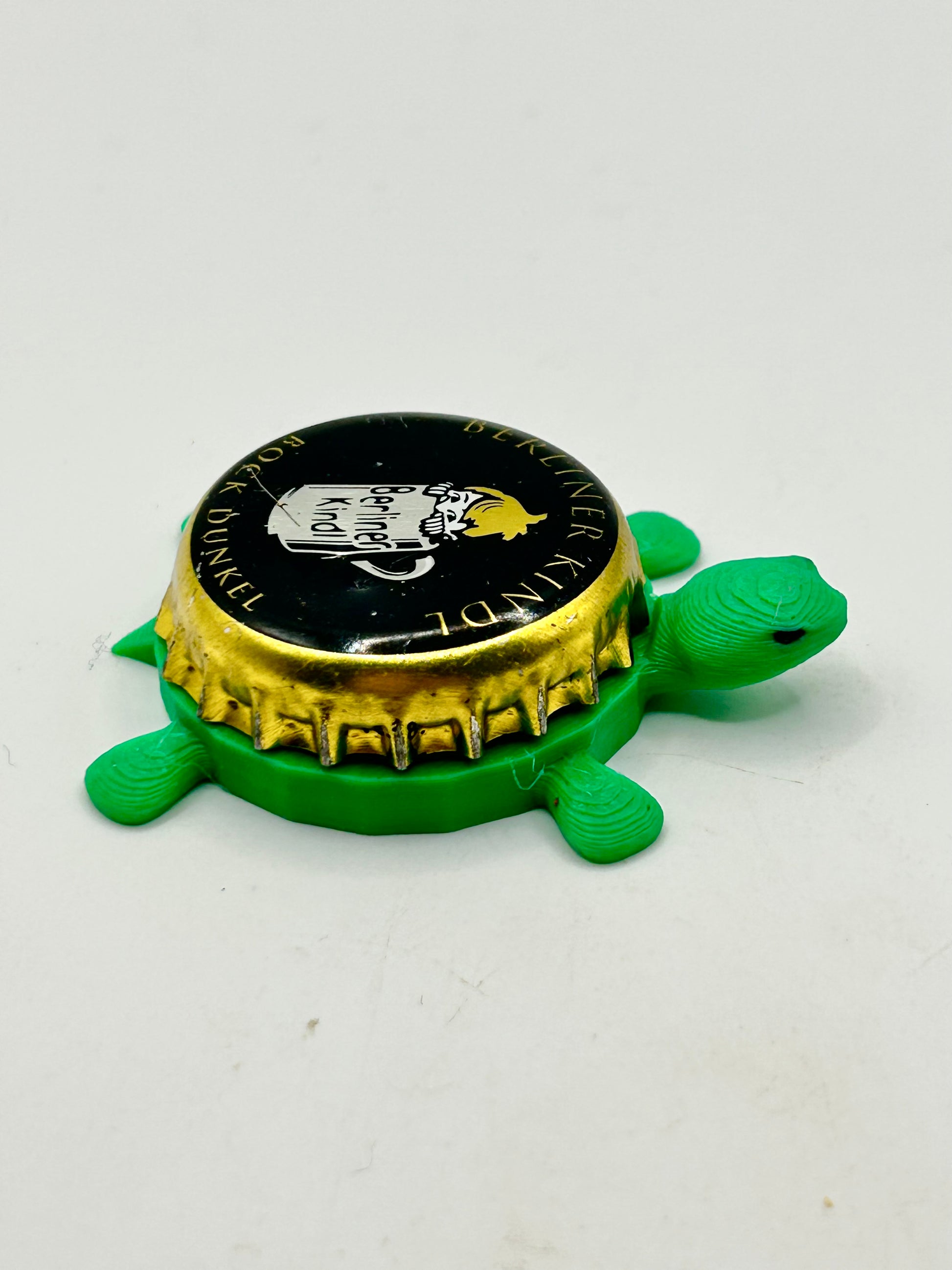 Berliner Kindl Bock Dunkel - Bottle Cap Magnet Turtle Shell Shocked Art