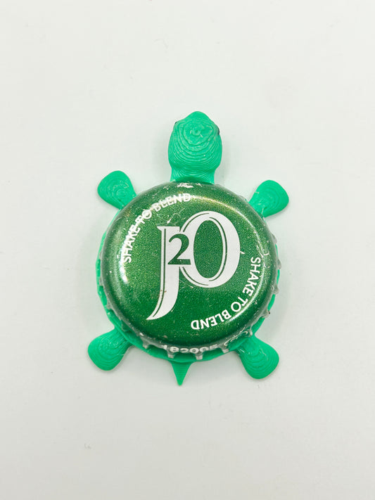Britvic J2O Fruit Juice - Bottle Cap Magnet Turtle
