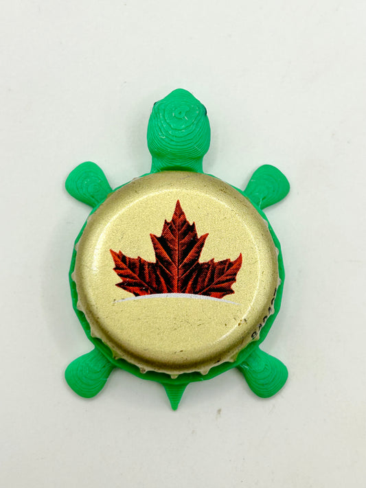 Molson Canadian Lager (Leaf, Gold) - Bottle Cap Magnet Turtle Shell Shocked Art