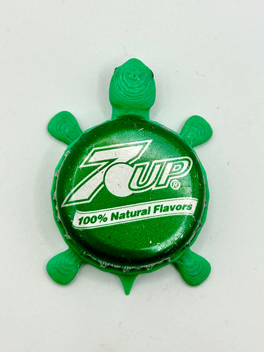 7UP (Green) - Bottle Cap Magnet Turtle
