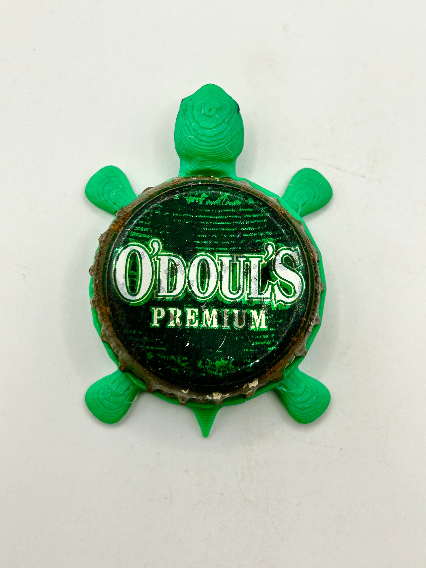 O’Doul’s Premium (Vintage) - Bottle Cap Magnet Turtle Shell Shocked Art