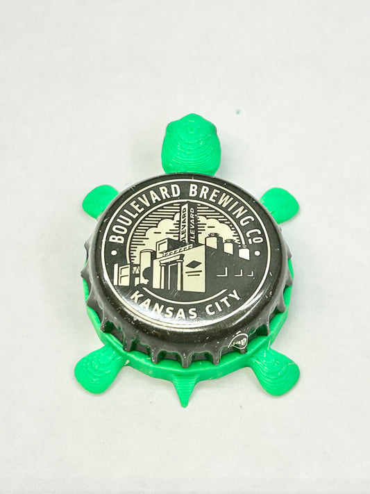 Boulevard Brewing (Grayscale) - Bottle Cap Magnet Turtle