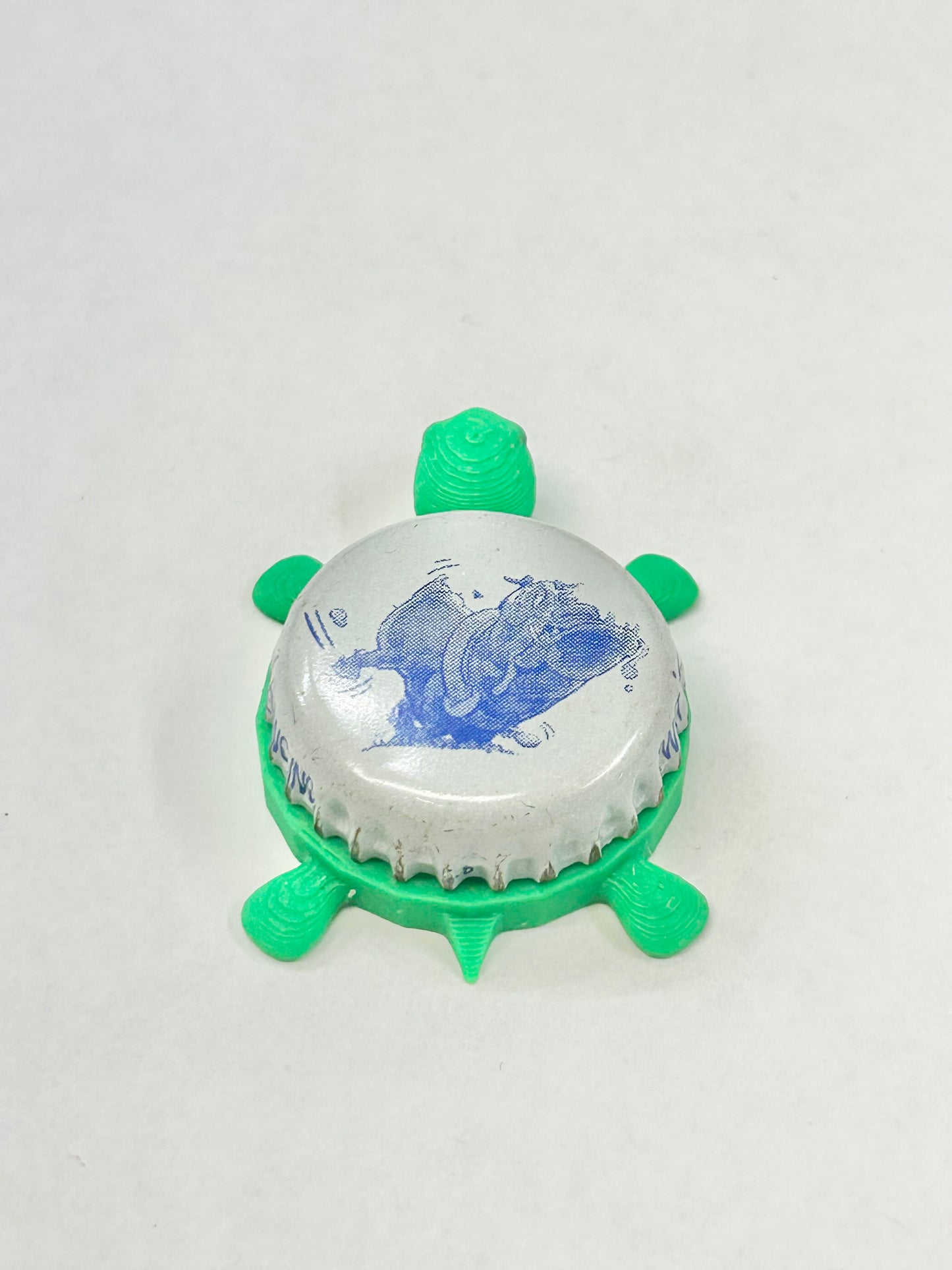 Blue Dawg Brewing - Bottle Cap Magnet Turtle