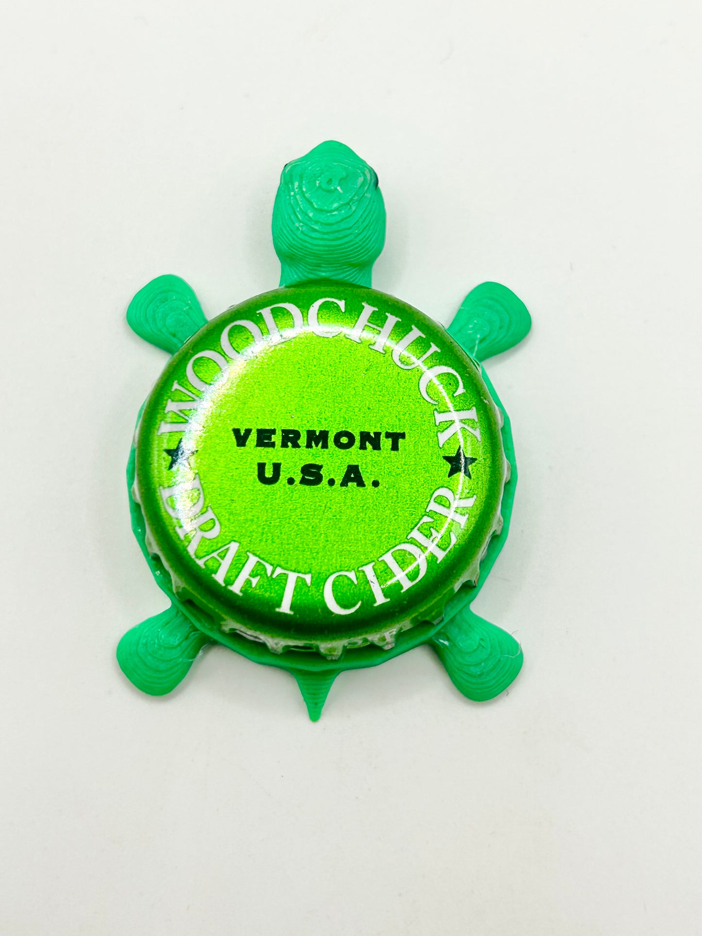 Woodchuck (Neon Green) - Bottle Cap Magnet Turtle