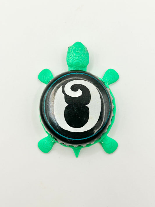 Broken Barrel Brewing (O) - Bottle Cap Magnet Turtle