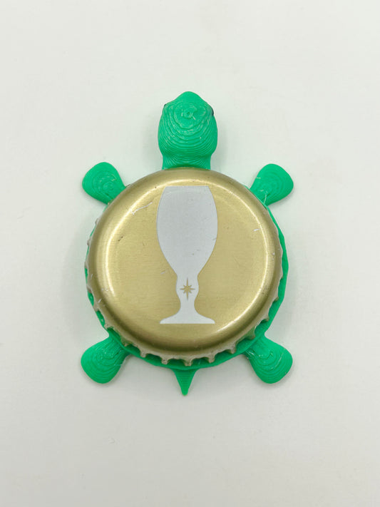 Stella Artois (White Glass Silhouette) - Bottle Cap Magnet Turtle